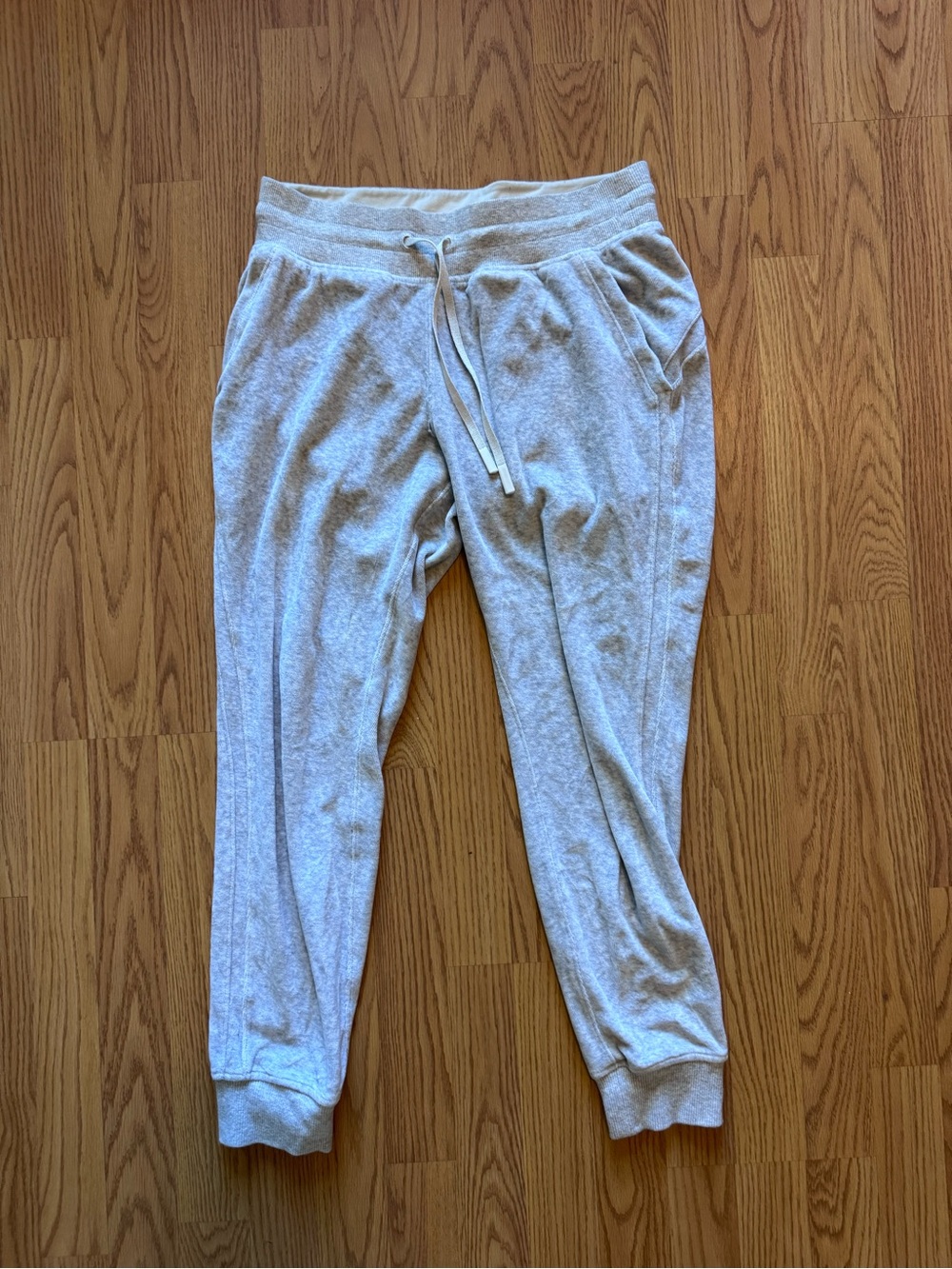 Women’s Light Gray Jogger Sweatpants with Drawstring